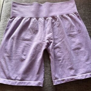 NVGTN Contour Seamless Shorts lilac